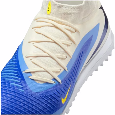 Nike Phantom 6 High Academy TF '無懼系列' HQ2282-400 Lookbook Nike Phantom 6 High Academy TF '無懼系列' HQ2282-400