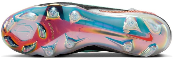 Nike Phantom 6 High Elite FG ''Chrome Black'' Kasut Bola. IH3735-001 Details for Nike Phantom 6 High Elite FG ''Chrome Black'' Kasut Bola. IH3735-001