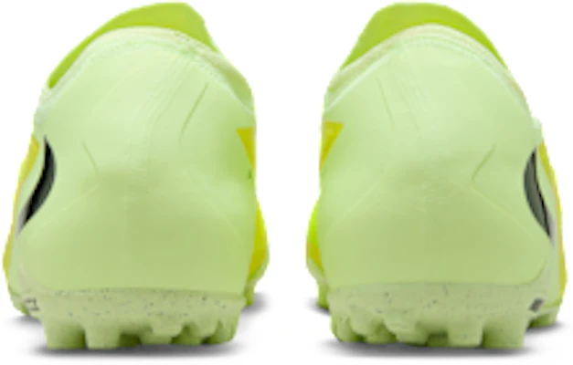 나이키 팬텀 6 로우 프로 하이퍼 크림슨/라임라이트/블랙 HJ4123-800 Sizing 나이키 팬텀 6 로우 프로 하이퍼 크림슨/라임라이트/블랙 HJ4123-800