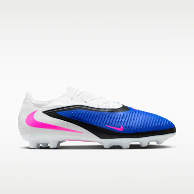 Nike Phantom 6 Low Pro Racer Blue/White/Pink Blast HQ2316-446 Lookbook Nike Phantom 6 Low Pro Racer Blue/White/Pink Blast HQ2316-446