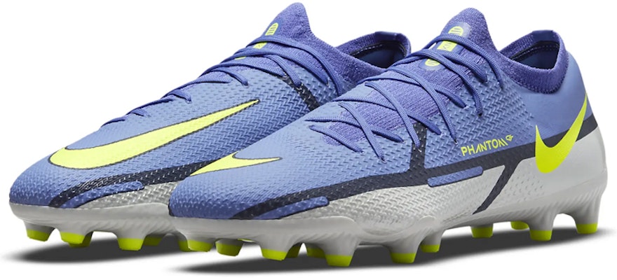 나이키 팬텀 GT2 프로 AG 축구화 (블루) DC0760-570 Lookbook 나이키 팬텀 GT2 프로 AG 축구화 (블루) DC0760-570