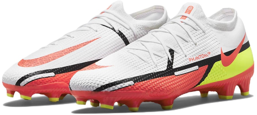 나이키 팬텀 GT2 프로 FG 축구화 화이트/오렌지 DA4432-167 Lookbook 나이키 팬텀 GT2 프로 FG 축구화 화이트/오렌지 DA4432-167