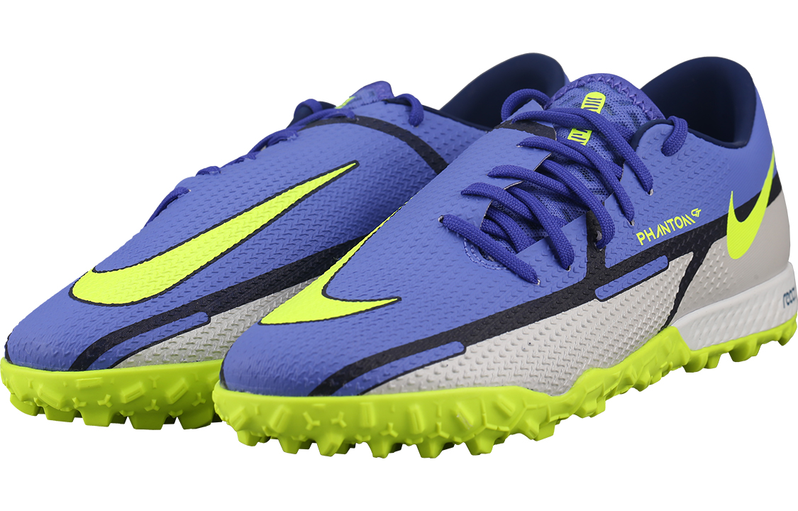 Lookbook Nike Phantom GT2 Pro TF Scarpe da Calcio Low-Top per Erba Sintetica Blu DC0768-570