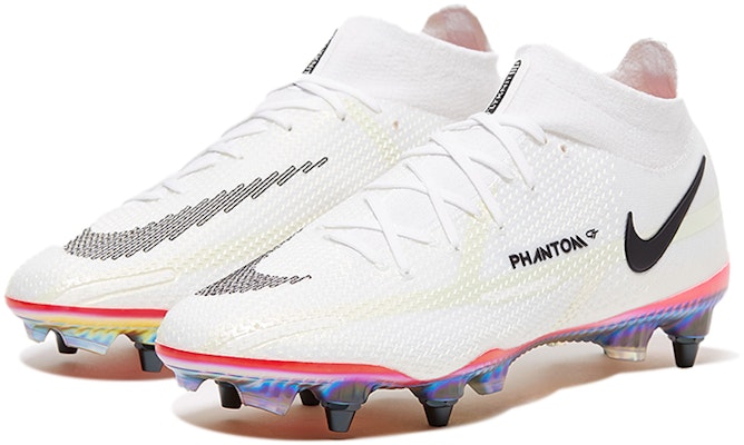 耐吉 Phantom GT 2 Elite DF SG-Pro 軟草地足球鞋 白黑色 Lookbook 耐吉 Phantom GT 2 Elite DF SG-Pro 軟草地足球鞋 白黑色