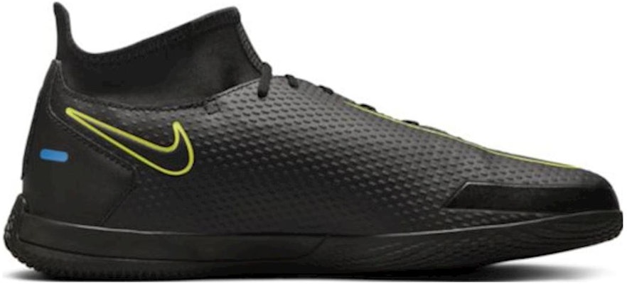 나이키 팬텀 GT 클럽 DF IC 블랙 CW6671-090 Order 나이키 팬텀 GT 클럽 DF IC 블랙 CW6671-090