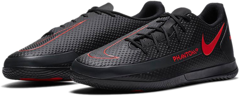Nike Phantom GT Club IC Sepatu Futsal 'Hitam Merah' CK8466-060 Lookbook Nike Phantom GT Club IC Sepatu Futsal 'Hitam Merah' CK8466-060
