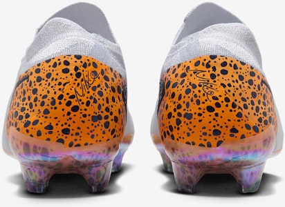 나이키 팬텀 GX 2 일리트 일렉트릭 FN8003-900 Sizing 나이키 팬텀 GX 2 일리트 일렉트릭 FN8003-900