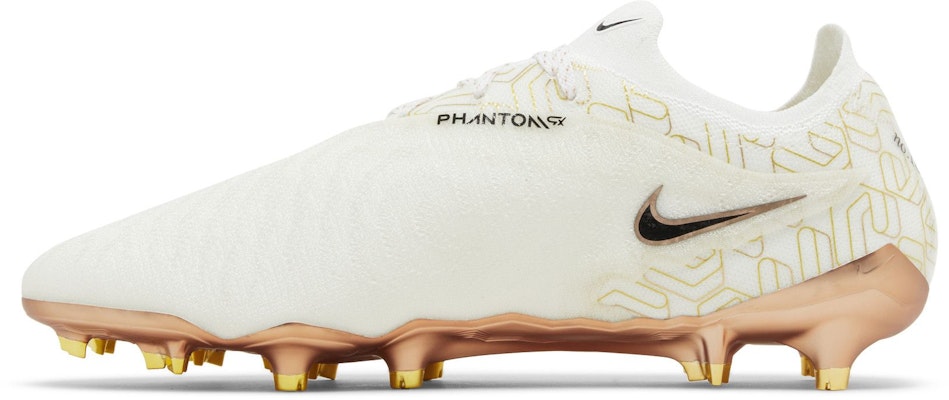 Nike Phantom GX Elite FG ''United Golden Pack'' Scarpe da Calcio HJ0704-100 Lookbook Nike Phantom GX Elite FG ''United Golden Pack'' Scarpe da Calcio HJ0704-100