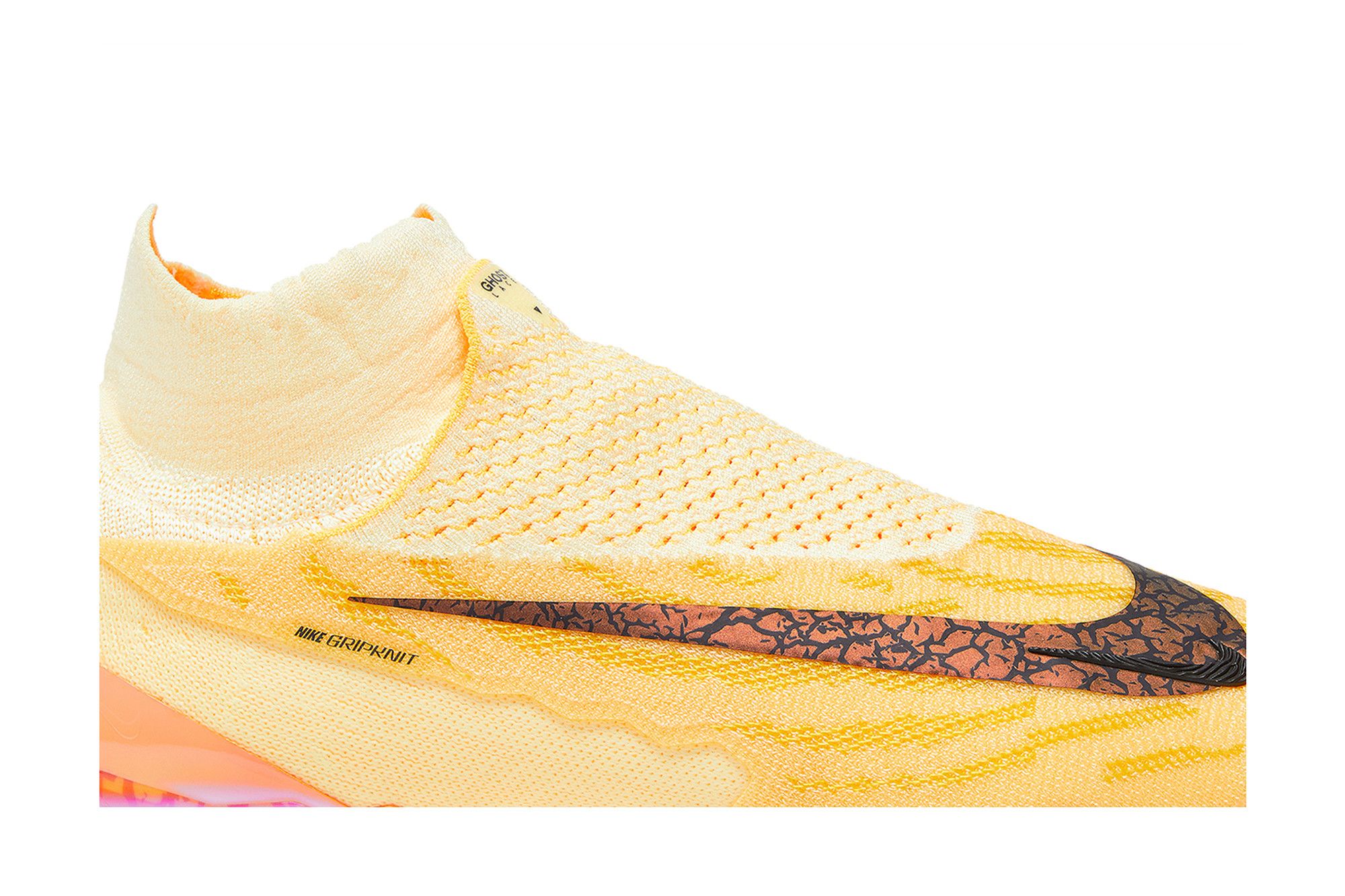 Lookbook Nike Phantom GX Elite Gripknit DF FG SE ''Blaze Pack'' Scarpe da Calcio FD3070-860