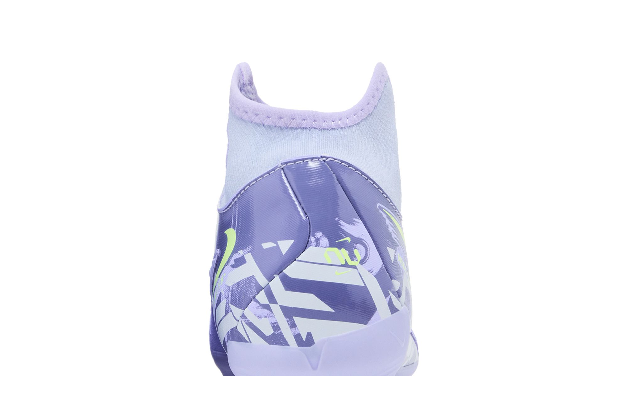 Sizing Nike Phantom Luna 2 Academy MG ''United Pack 2025'' Scarpe da Calcio. HF1598-500