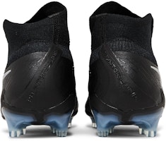 Nike Phantom Luna 2 Elite AG 'Paket Bayangan' FJ2579-001 Details for Nike Phantom Luna 2 Elite AG 'Paket Bayangan' FJ2579-001