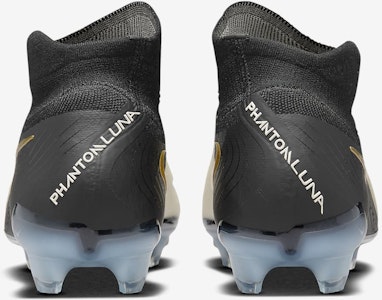 Nike Phantom Luna 2 Elite Sepatu Olahraga FJ2572-100 Details for Nike Phantom Luna 2 Elite Sepatu Olahraga FJ2572-100