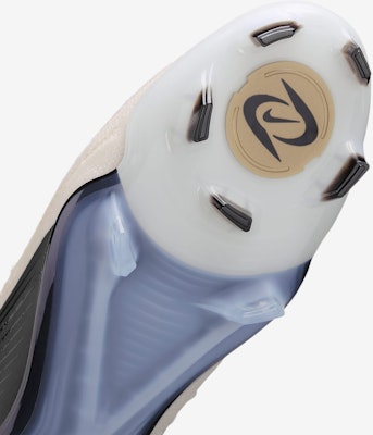 Nike Phantom Luna 2 Elite FJ2572-100 Sizing Nike Phantom Luna 2 Elite FJ2572-100
