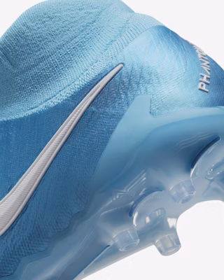 Nike Phantom Luna 2 Elite FJ2579-400 1