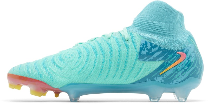Nike Phantom Luna 2 Elite LV8 FG 'Vortex Pack' FJ2571-300 Lookbook Nike Phantom Luna 2 Elite LV8 FG 'Vortex Pack' FJ2571-300