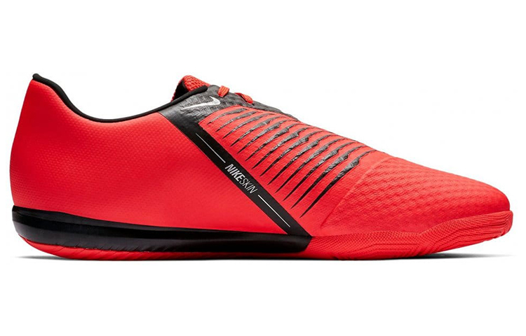 Order Nike Phantom Venom Academy IC 'Merah Hitam' AO0570-600