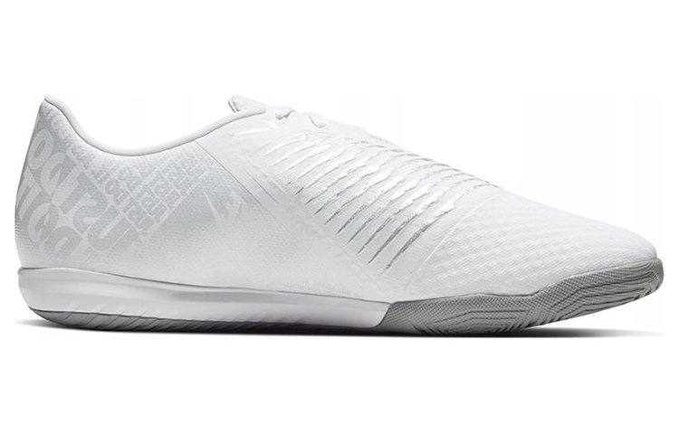 Order Nike Phantom Venom Academy IC Blanco AO0570-100