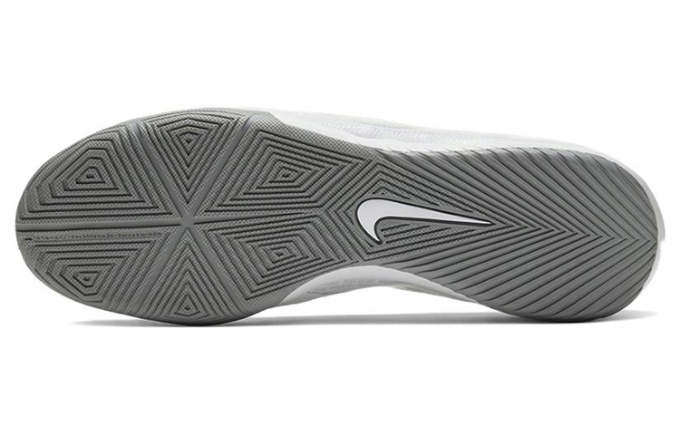 Details for Nike Phantom Venom Academy IC Blanco AO0570-100