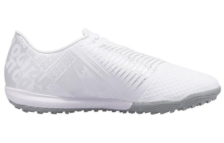 Order 나이키 팬텀 베놈 아카데미 TF '화이트 실버' AO0571-100