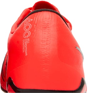 ナイキ ファントムヴェノム エリート FG "ブライトクリムゾン" AO7540-600 Sizing ナイキ ファントムヴェノム エリート FG "ブライトクリムゾン" AO7540-600