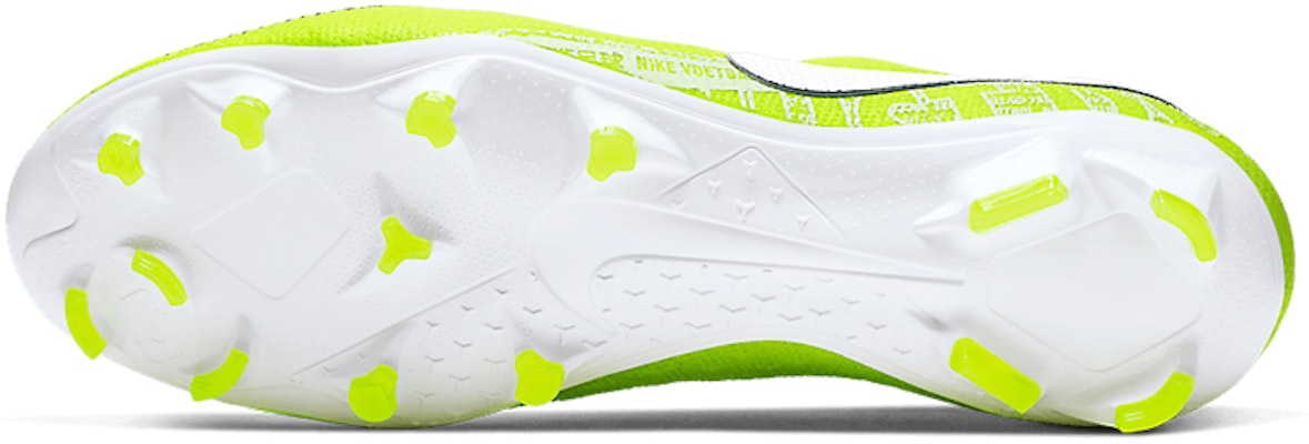 Nike Phantom Vision Elite Dynamic Fit FG 'Volt' AO3262-717 Details for Nike Phantom Vision Elite Dynamic Fit FG 'Volt' AO3262-717
