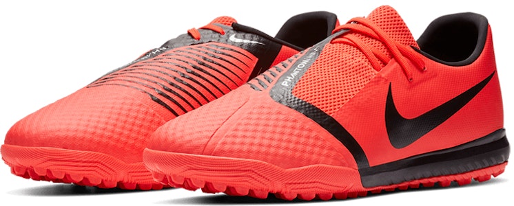 耐克PhantomVNM Academy TF终结者炫亮红足球鞋 AO0571-600 Lookbook 耐克PhantomVNM Academy TF终结者炫亮红足球鞋 AO0571-600