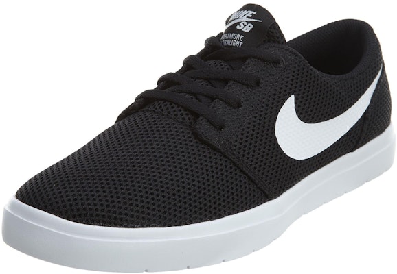 耐克Portmore 2 SB超轻款'黑白色' 880271-010 Lookbook 耐克Portmore 2 SB超轻款'黑白色' 880271-010