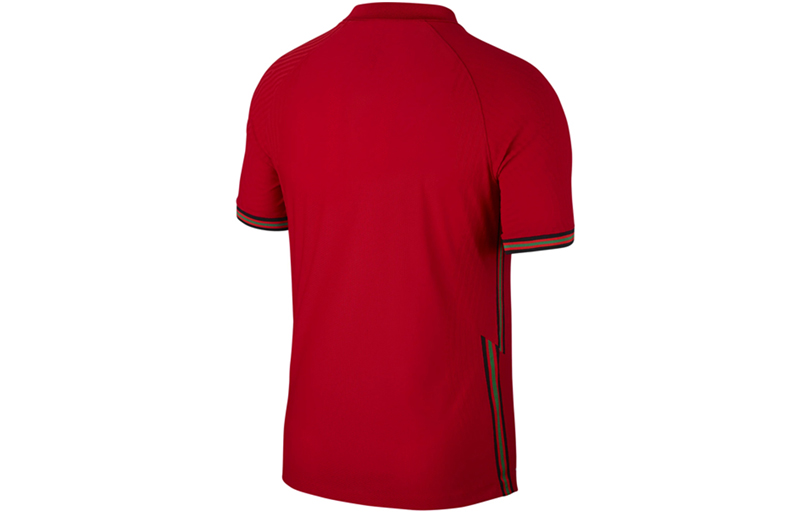 Lookbook Camiseta Nike Portugal Local 21 Jugador Edición Roja Fútbol. CD0587-687
