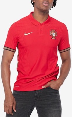 Nike 葡萄牙主場球衣 21季球員版 紅色足球衫 CD0587-687 Shop Nike 葡萄牙主場球衣 21季球員版 紅色足球衫 CD0587-687
