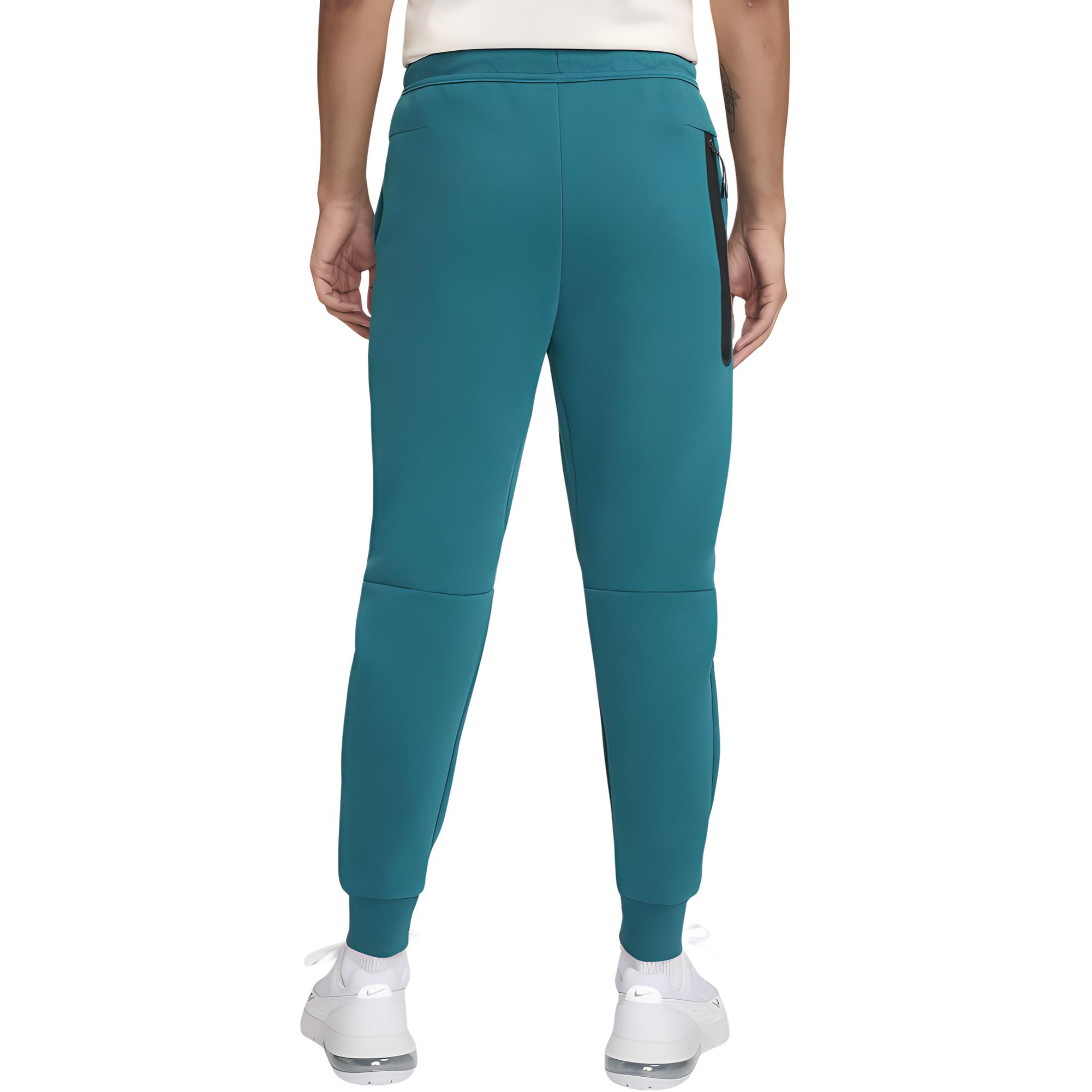 Lookbook Nike 葡萄牙Tech Fleece刺繡錐形慢跑褲 藍色長褲 FJ8286-381