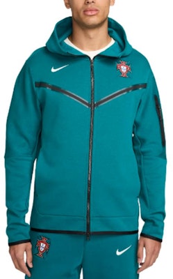 Nike Portugal Tech Fleece Windrunner Jaket Crystal Cave Blue. FZ5829-381 Order Nike Portugal Tech Fleece Windrunner Jaket Crystal Cave Blue. FZ5829-381
