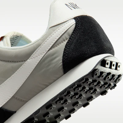 Nike Pre Montreal '17 Black/Pale Grey/Sail/Sail 898031-001 Cheap Nike Pre Montreal '17 Black/Pale Grey/Sail/Sail 898031-001
