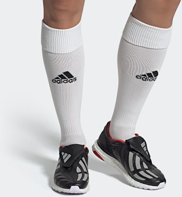 Nike Predator Mania Boost 'Black' EF4015 Details for Nike Predator Mania Boost 'Black' EF4015