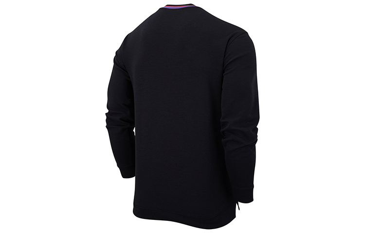 Lookbook Nike 黑色套頭運動衫 CZ2444-010