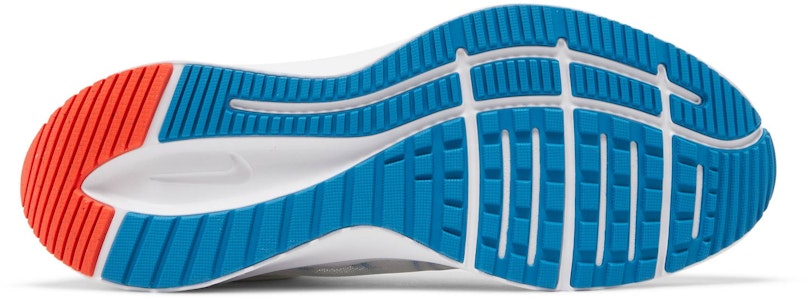 耐克 Quest 4 ‘白色纯铂金’ DA1105-101 Shop 耐克 Quest 4 ‘白色纯铂金’ DA1105-101