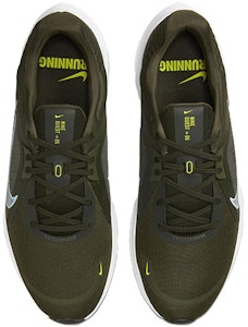 ナイキ クエスト 5 "カーゴカーキ/セコイア" DD0204-300 Shop ナイキ クエスト 5 "カーゴカーキ/セコイア" DD0204-300