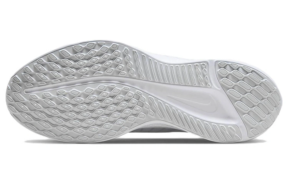 Nike Quest 5 Low 'Silver' DD0204-100