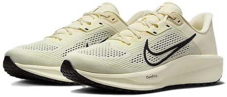 Shop Nike Quest 6 '椰奶黑帆' FD6033-104