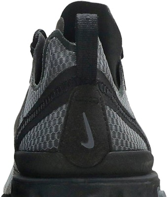 耐吉 React Element 55 SE 黑灰 Sizing 耐吉 React Element 55 SE 黑灰