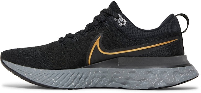 Nike React Infinity Run Flyknit 2 '黑色金屬金' CT2357-009 Lookbook Nike React Infinity Run Flyknit 2 '黑色金屬金' CT2357-009