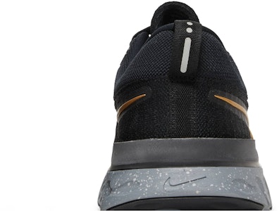 Nike React Infinity Run Flyknit 2 '黑色金屬金' CT2357-009 Sizing Nike React Infinity Run Flyknit 2 '黑色金屬金' CT2357-009