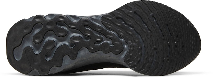 Nike React Infinity Run Flyknit 2 低筒 跑步鞋 男款 黑 Shop Nike React Infinity Run Flyknit 2 低筒 跑步鞋 男款 黑