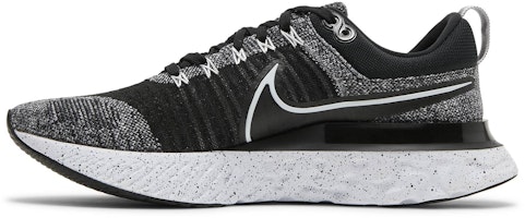 Nike React Infinity Run Flyknit 2 'Blanco Negro' CT2357-101 Lookbook Nike React Infinity Run Flyknit 2 'Blanco Negro' CT2357-101