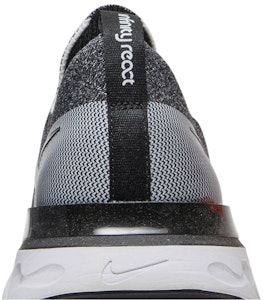 나이키 리액트 인피니티 런 플라이니트 '블랙 화이트' CD4371-010 Sizing 나이키 리액트 인피니티 런 플라이니트 '블랙 화이트' CD4371-010