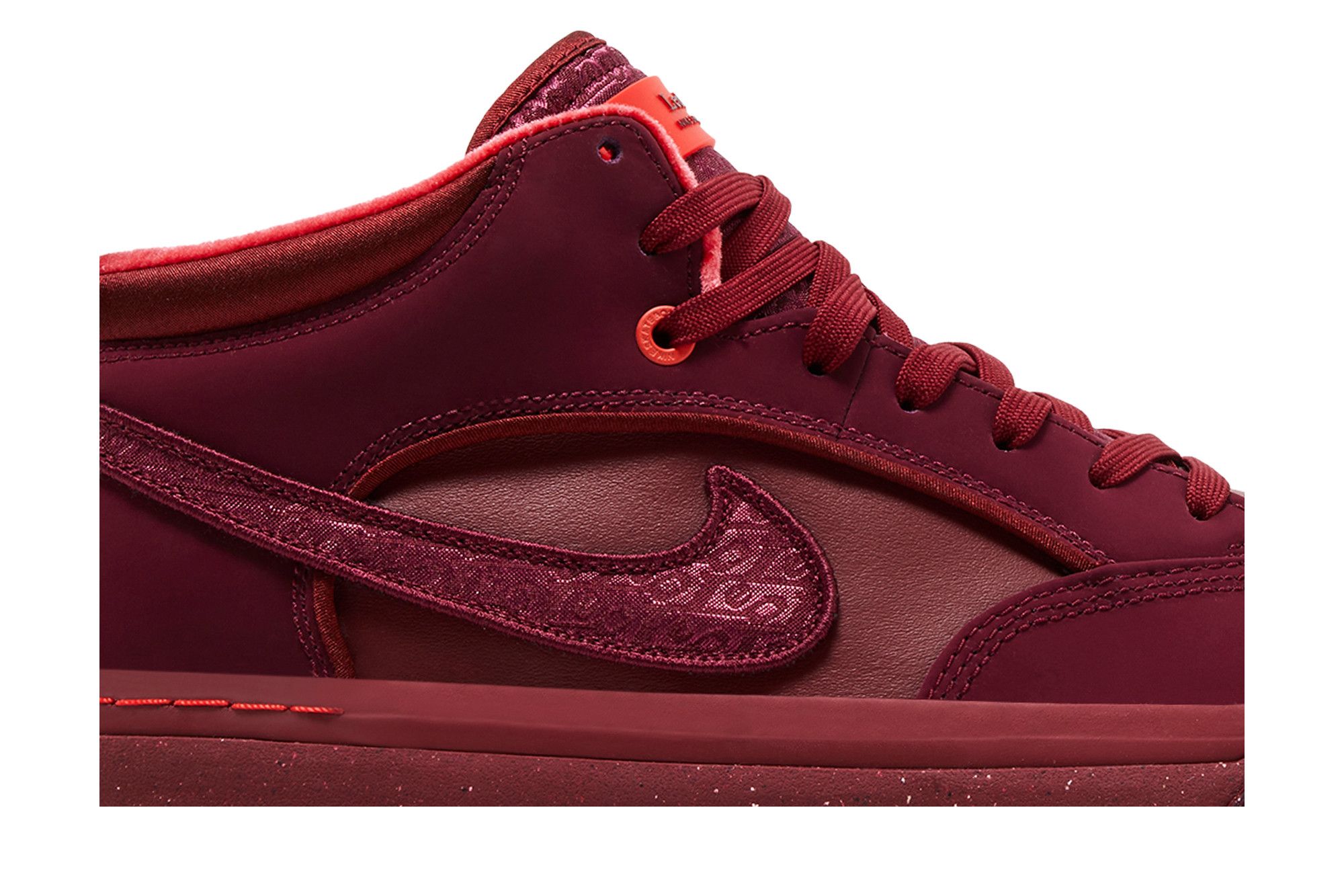 Order 耐克React Leo SB '深红甜菜根' FQ7639-600
