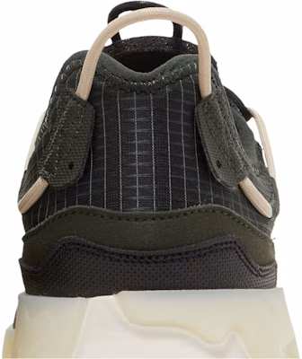 耐克 React Live 'Sequoia' 绿褐色运动鞋 CV1772-300 Sizing 耐克 React Live 'Sequoia' 绿褐色运动鞋 CV1772-300