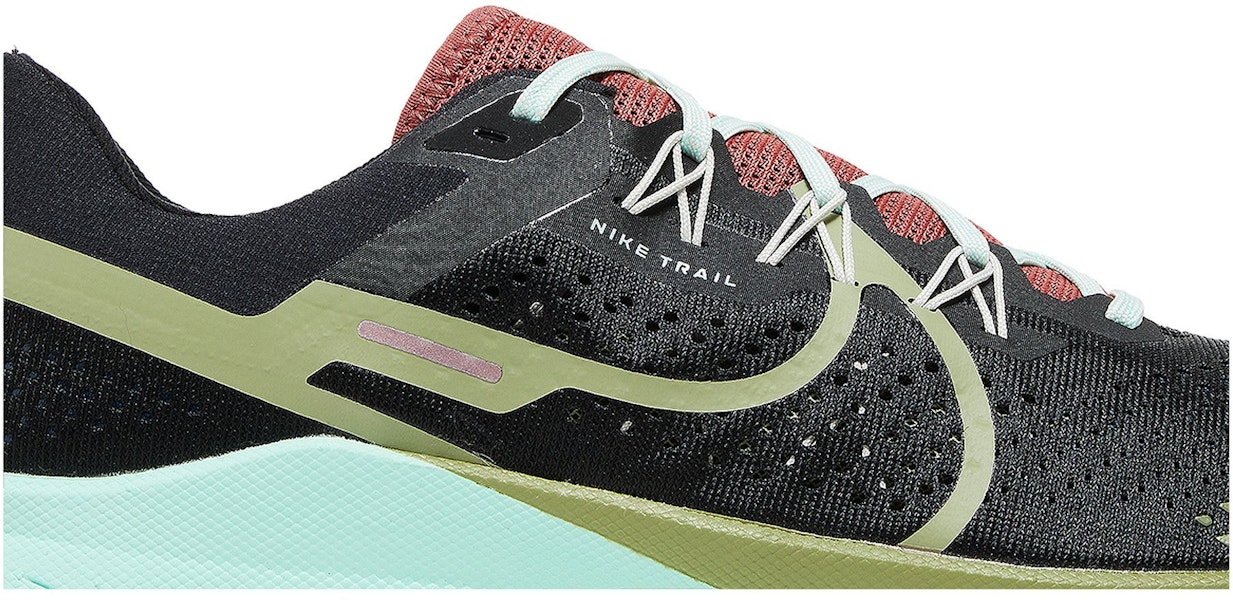 Nike React Pegasus Trail 4 ''Noir Alligator Menthe'' DJ6158-004 Lookbook Nike React Pegasus Trail 4 ''Noir Alligator Menthe'' DJ6158-004
