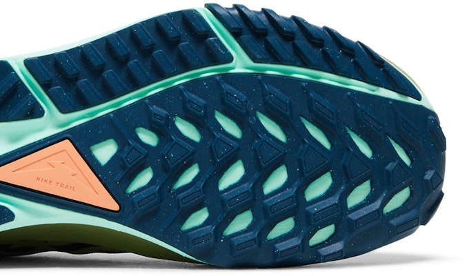 Nike React Pegasus Trail 4 ''Noir Alligator Menthe'' DJ6158-004 Details for Nike React Pegasus Trail 4 ''Noir Alligator Menthe'' DJ6158-004