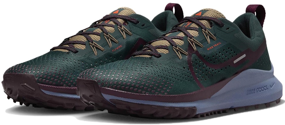 耐克React Pegasus Trail 4“深丛林夜酒红” DJ6158-300 Lookbook 耐克React Pegasus Trail 4“深丛林夜酒红” DJ6158-300