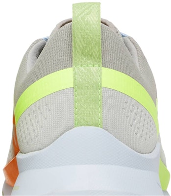 ナイキ リアクト ペガサス トレイル 4 ライトアイアンオール DJ6158-002 Sizing ナイキ リアクト ペガサス トレイル 4 ライトアイアンオール DJ6158-002